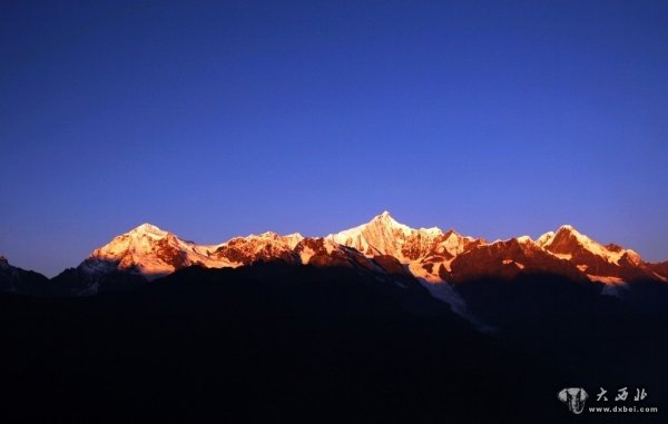 “卡瓦格博雪山”——梅里雪山