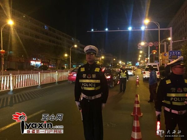 乌鲁木齐市千名交警近两百点位大夜查