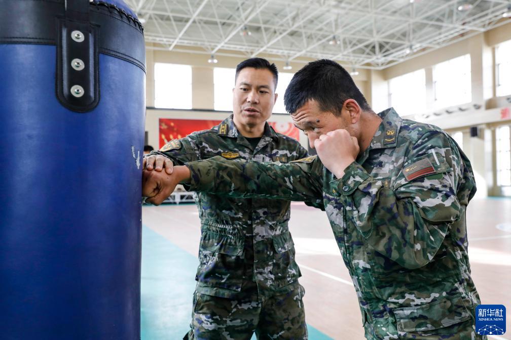 边疆利刃 高原尖兵——